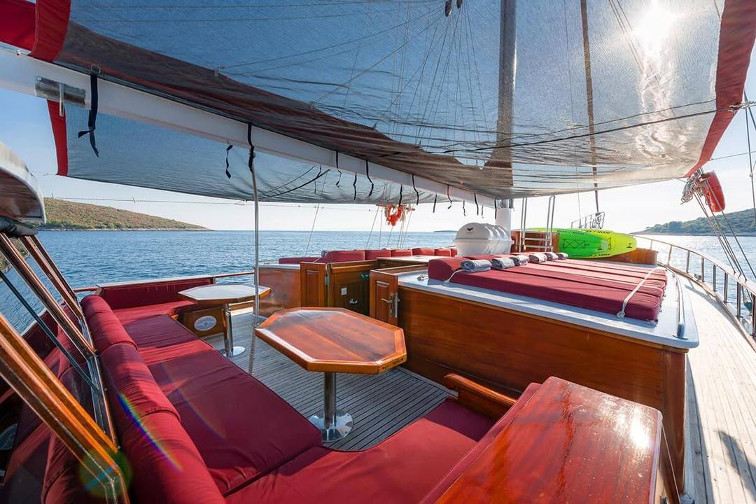 Sun-soaked Serenity