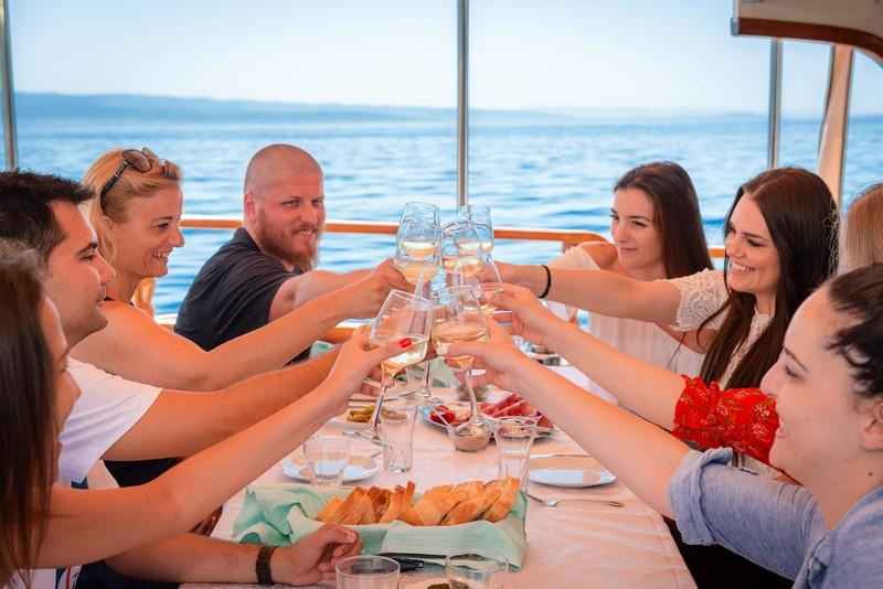 Dine with Stunning Views