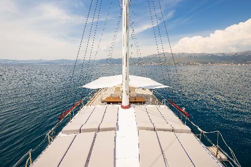 Relax under the sun