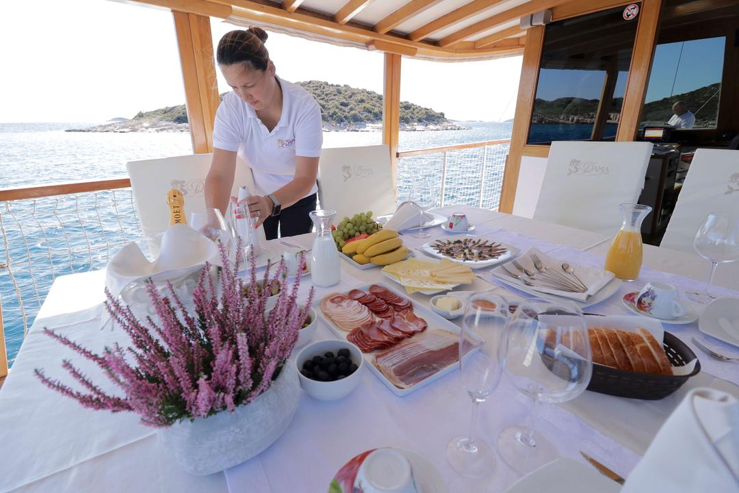 Exceptional Dining Experience