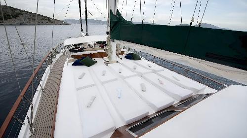 Spacious Deck