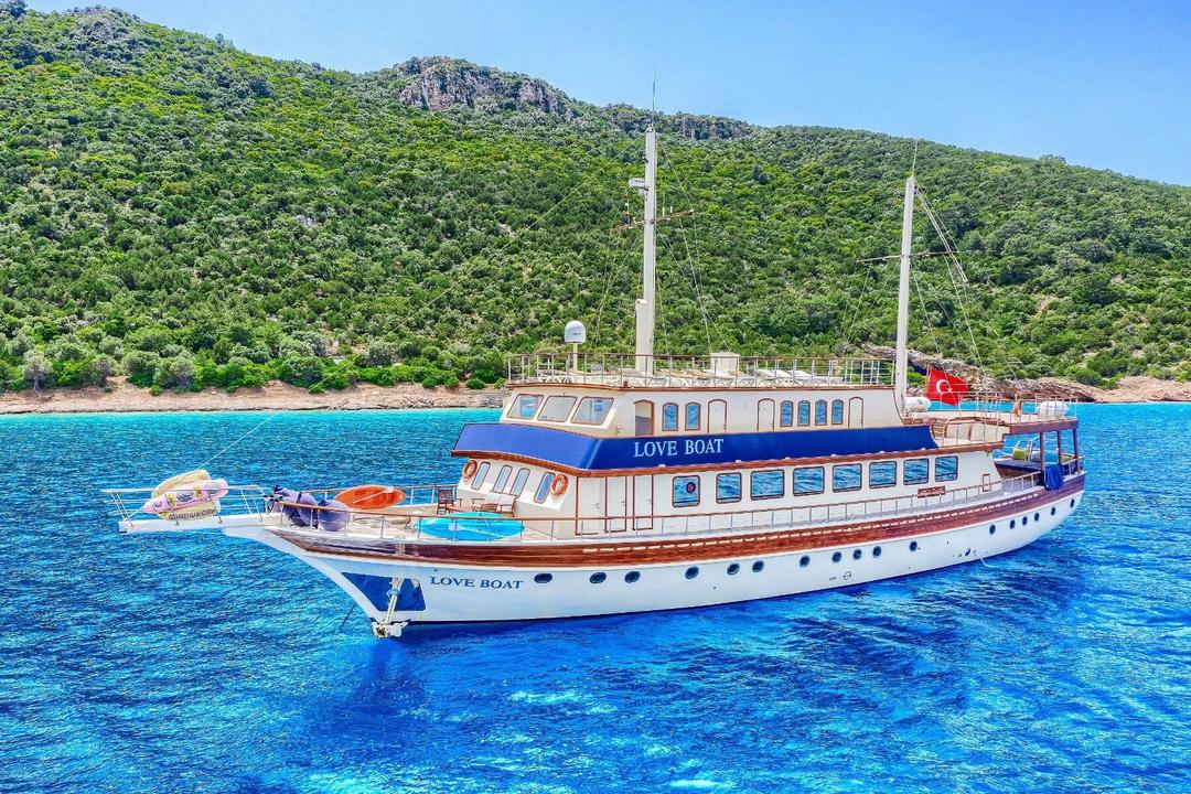 Love Boat