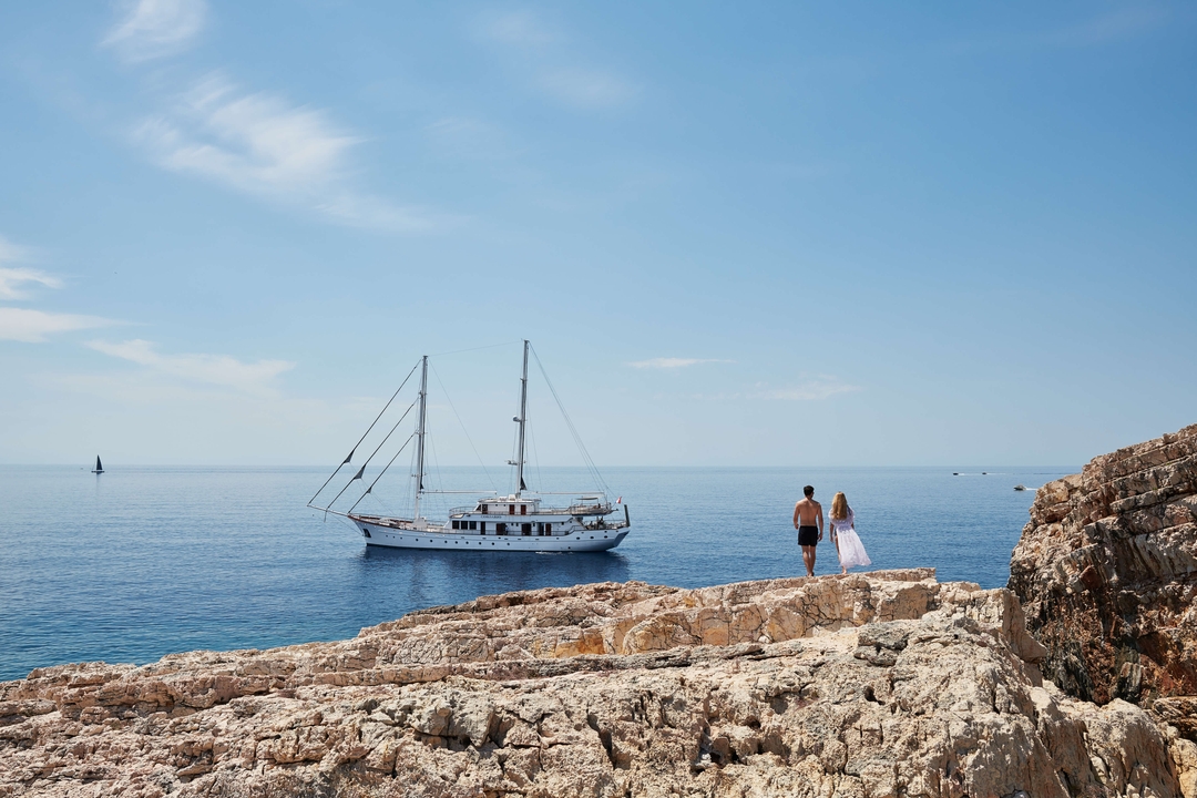 The Best Time to Book Your Yacht Charter
