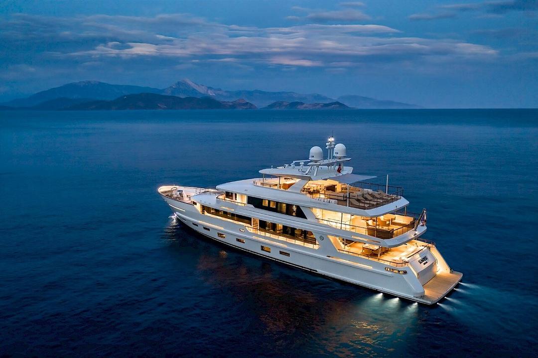 Modern Marvels: Discover the Beauty of a Modernly Built Yacht
