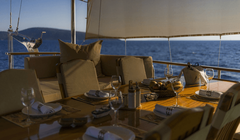 Dine with Spectacular Views